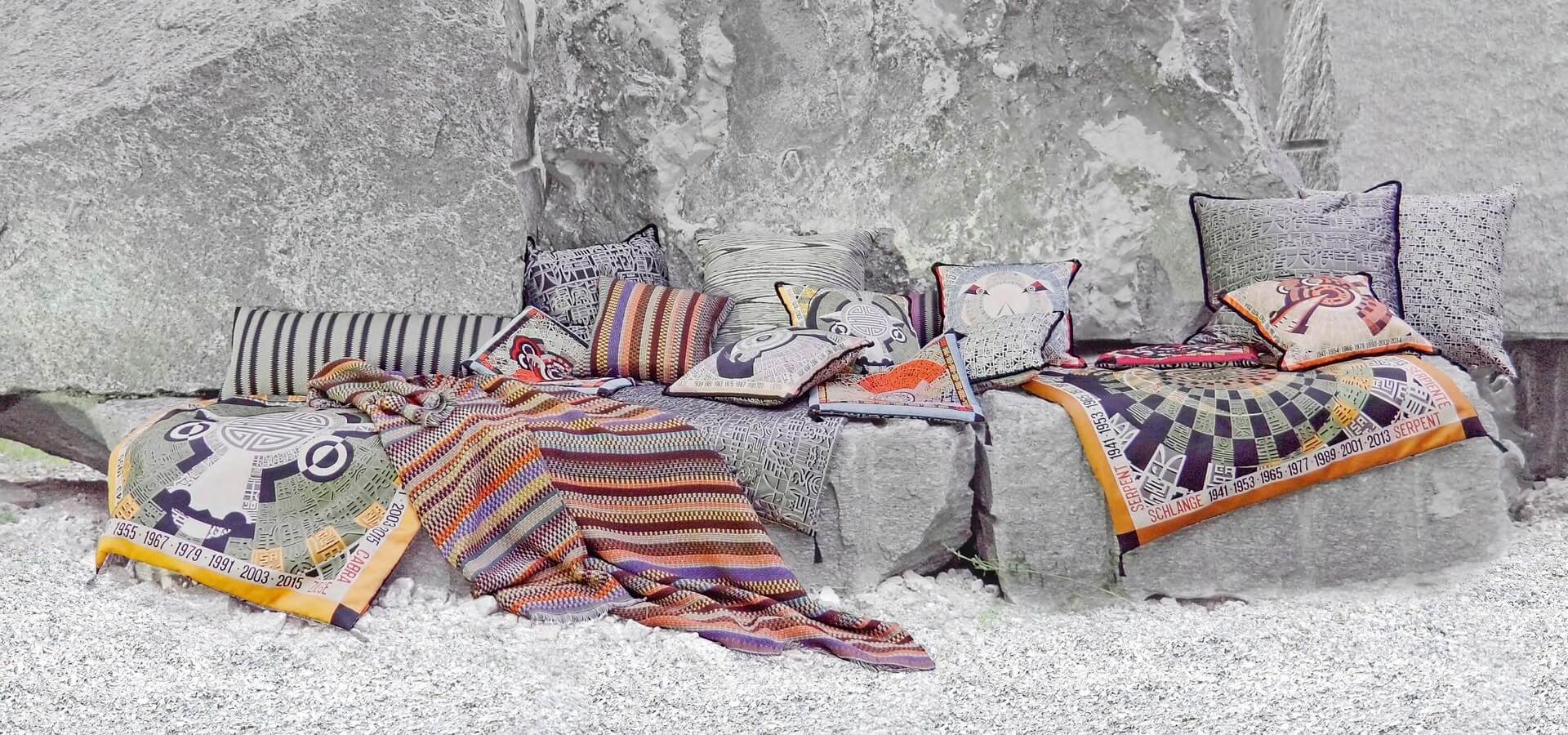 Текстильные аксессуары Missoni на фоне природы